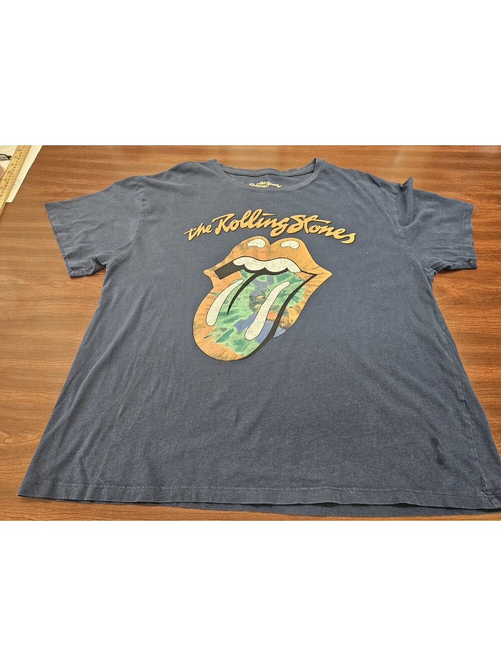 The Rolling Stones T-Shirt Mens Size L Vintage Wash Gray Tongue Logo Band Tee